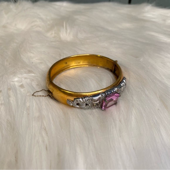 Vintage Art Deco Argentina 18K Gold Plated Bracelet with Pink Glass Stone Center